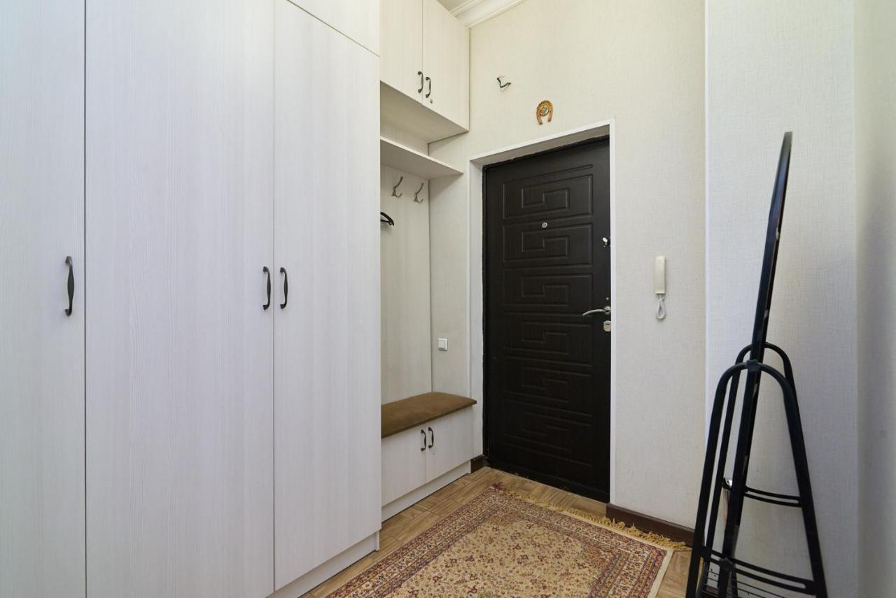 Квартира В Самом Центре Столицы Казахстана Apartment Nur-Sultan  Exterior photo